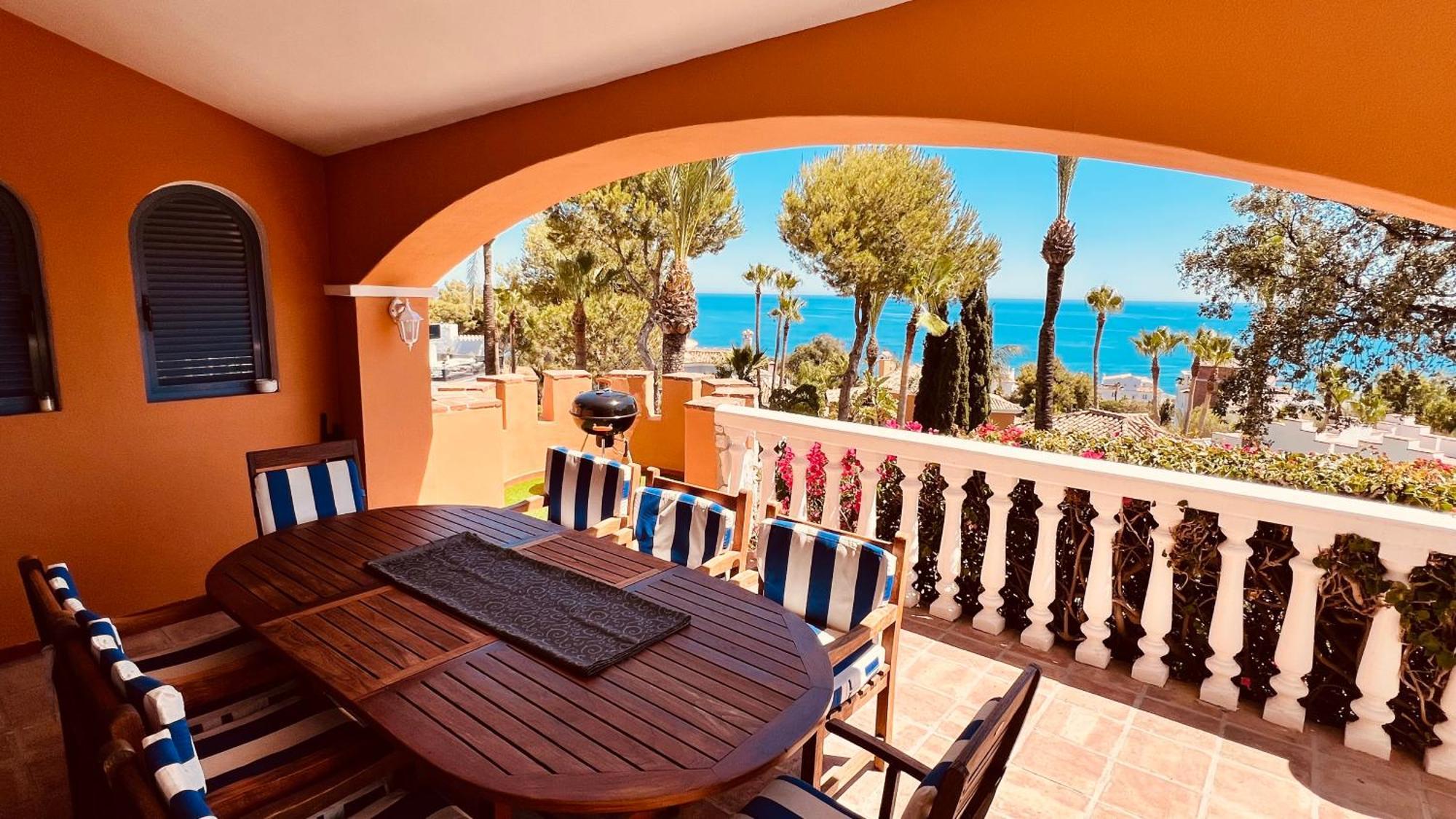 Resort La Perla De Torrenueva 4*